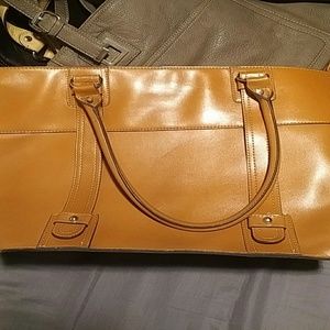 Basic Light Brown Tote