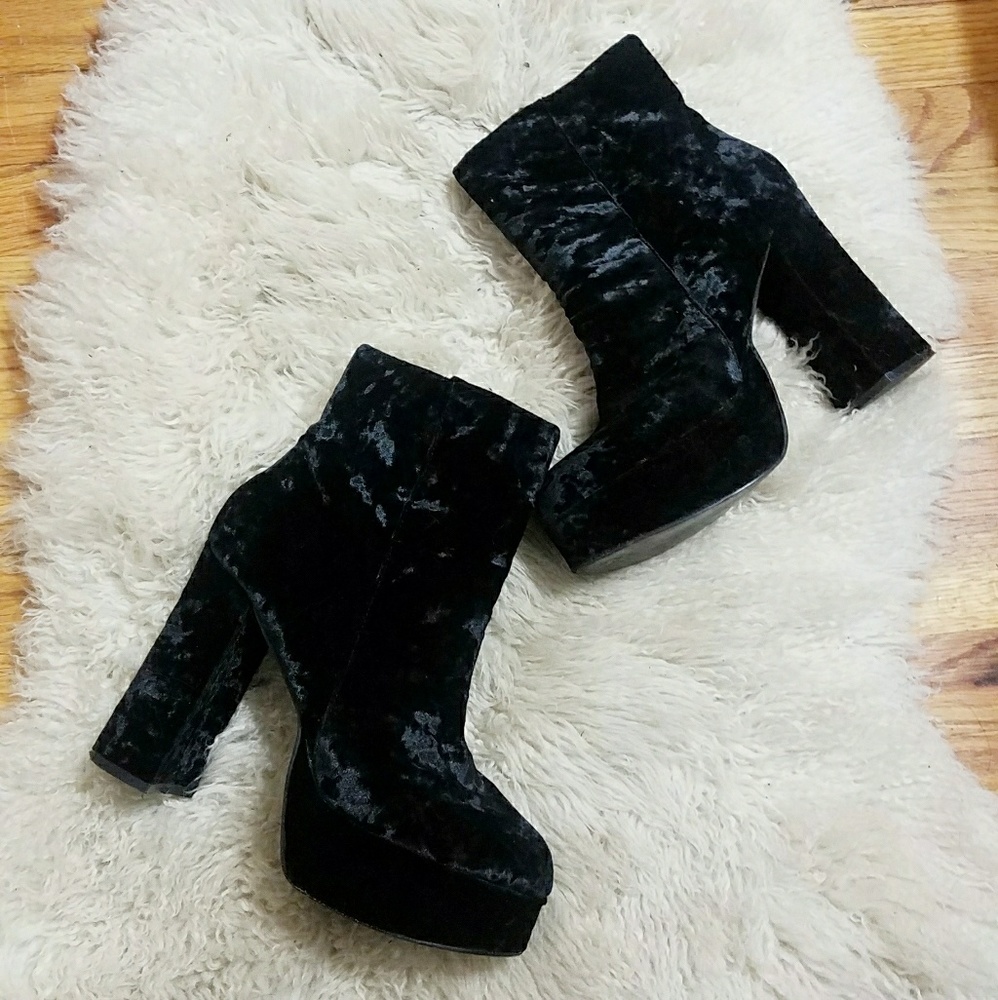 NEW chunky black velvet platform booties