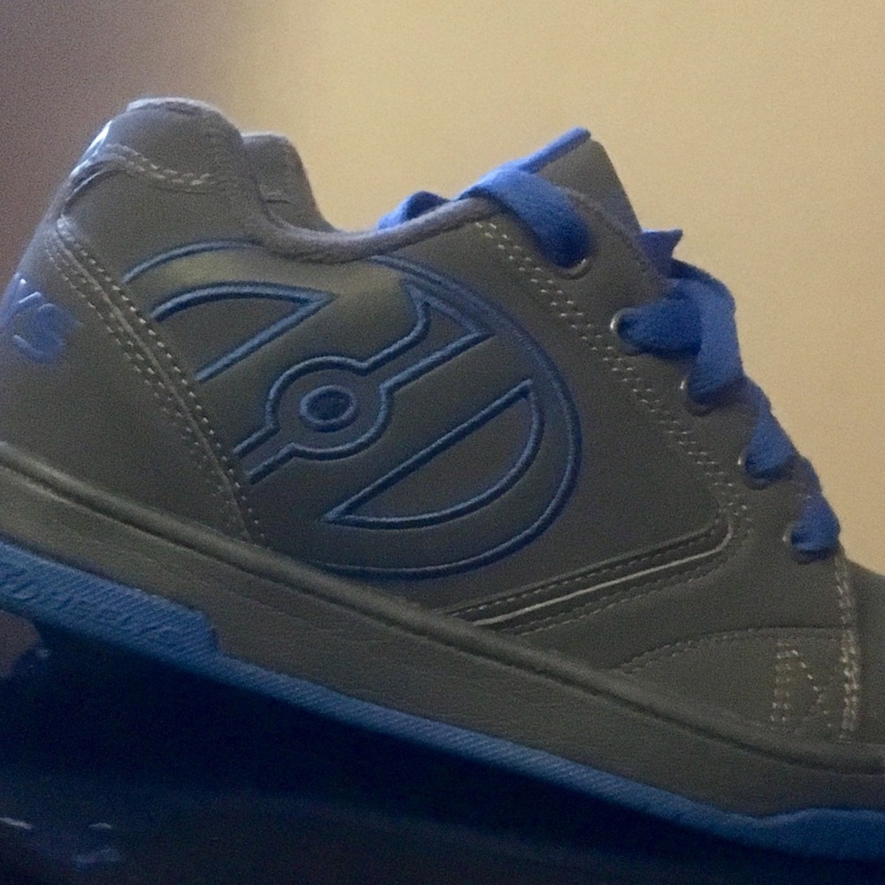 Heelys Roller Skate Shoes - NWOT