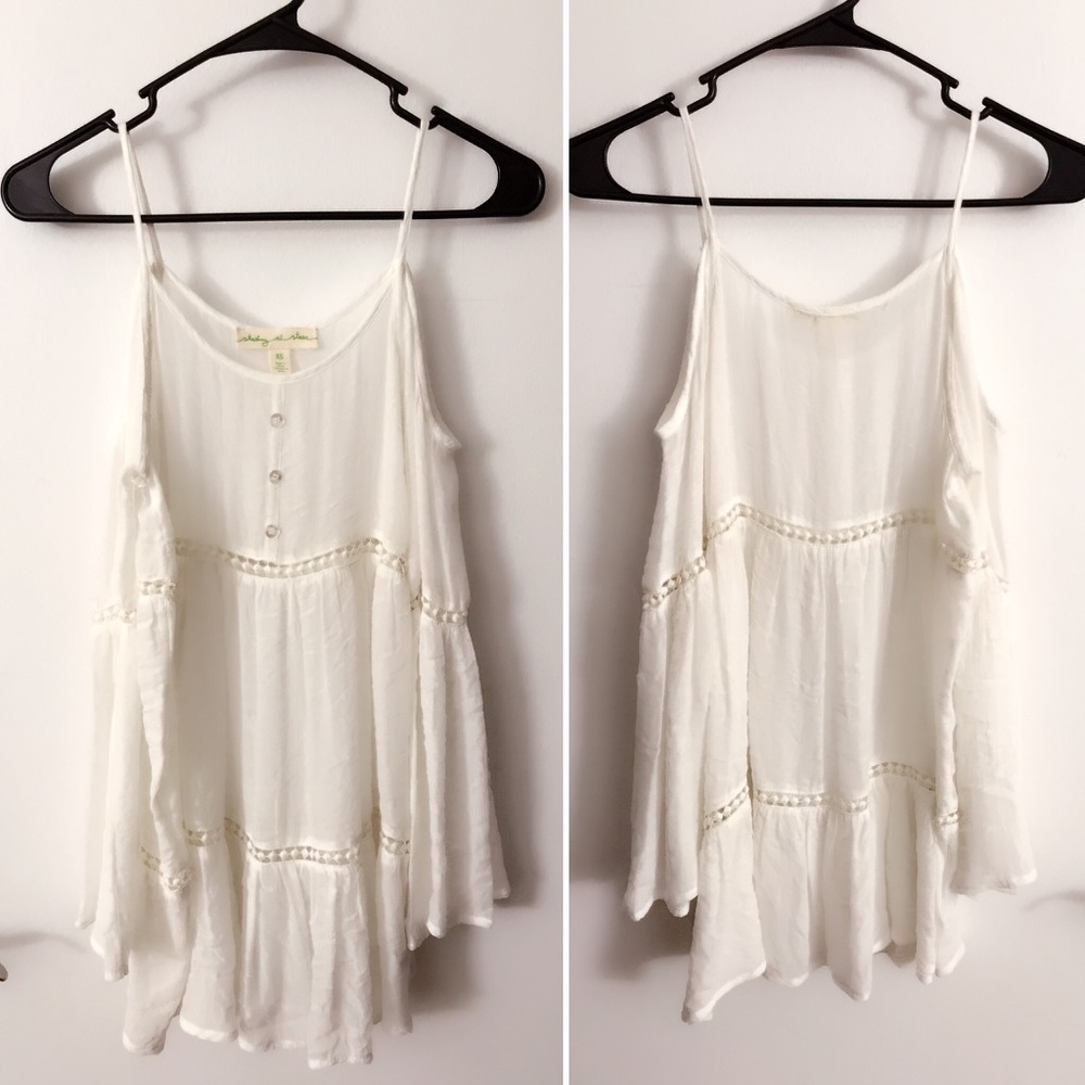 NEW Urban Outfitters Cold Shoulder Flowy Top/Tunic