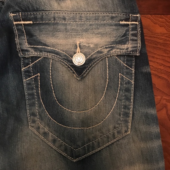 DESIGNER TRUE RELIGION JEANS !!!!