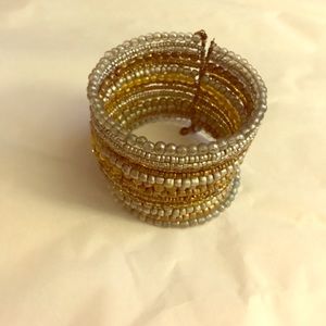 Express cuff bracelet