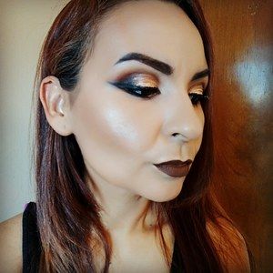 Meet your Posher, Juanita