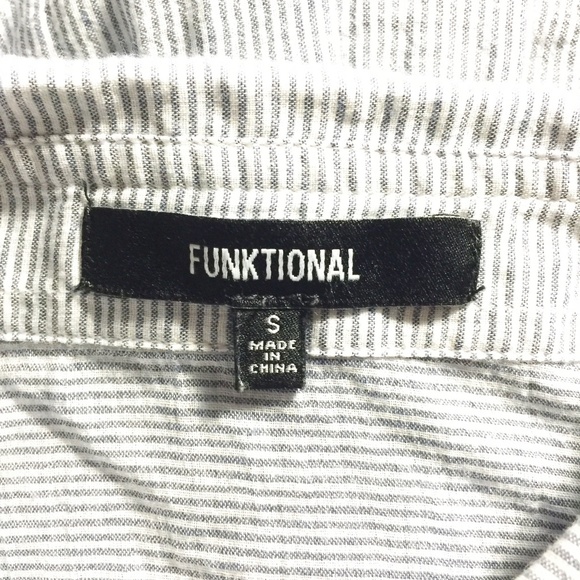[ funktional ]  blue stripe button up open back - Picture 8 of 8