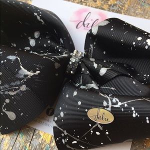 Hand made and hand painted bow