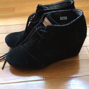 TOMS Black Wedge Booties