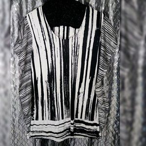 Kenneth Cole New York black and white blouse