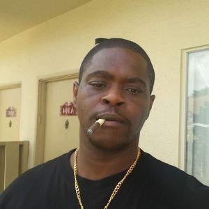 Meet your Posher, Quinn