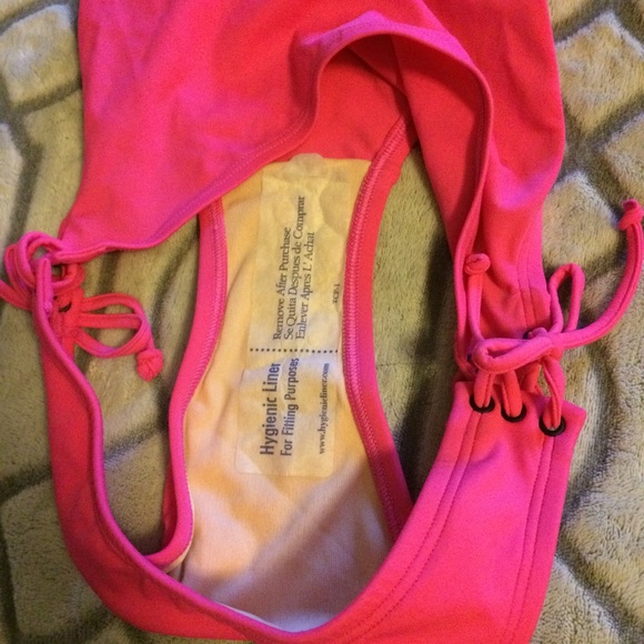 VS Swimsuit bikini bottoms - Picture 3 of 4