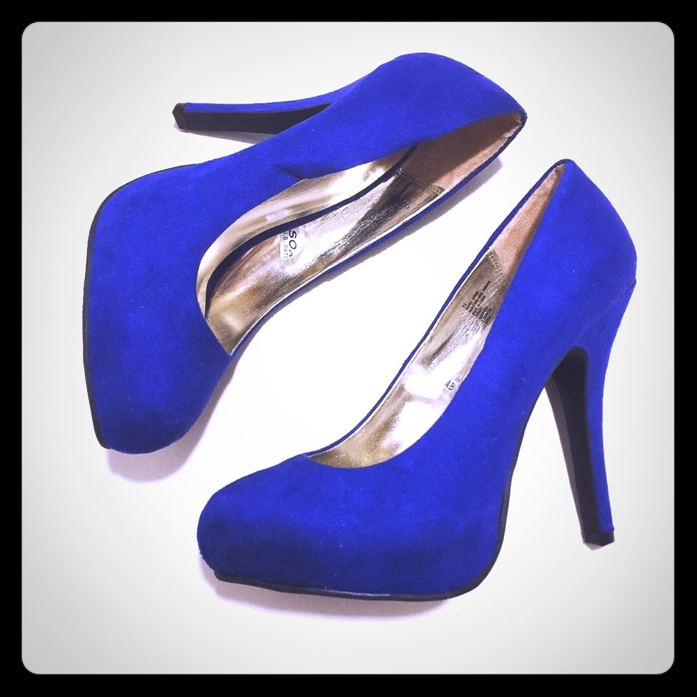 Mossimo Faux Suede Blue High Heels (EUC) Size 7.5