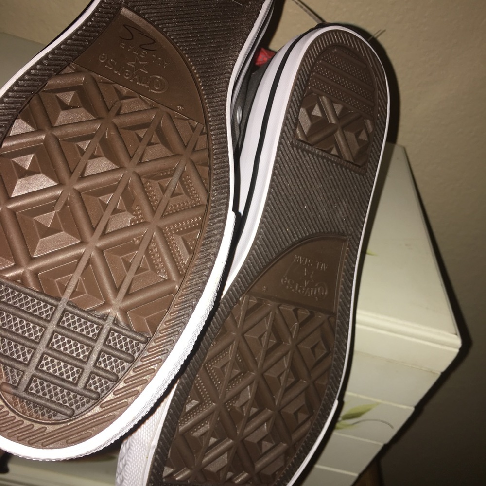 ❌SOLD❌NWOT CONVERSE ALL STAR UNISEX CHUCKS - Picture 5 of 5