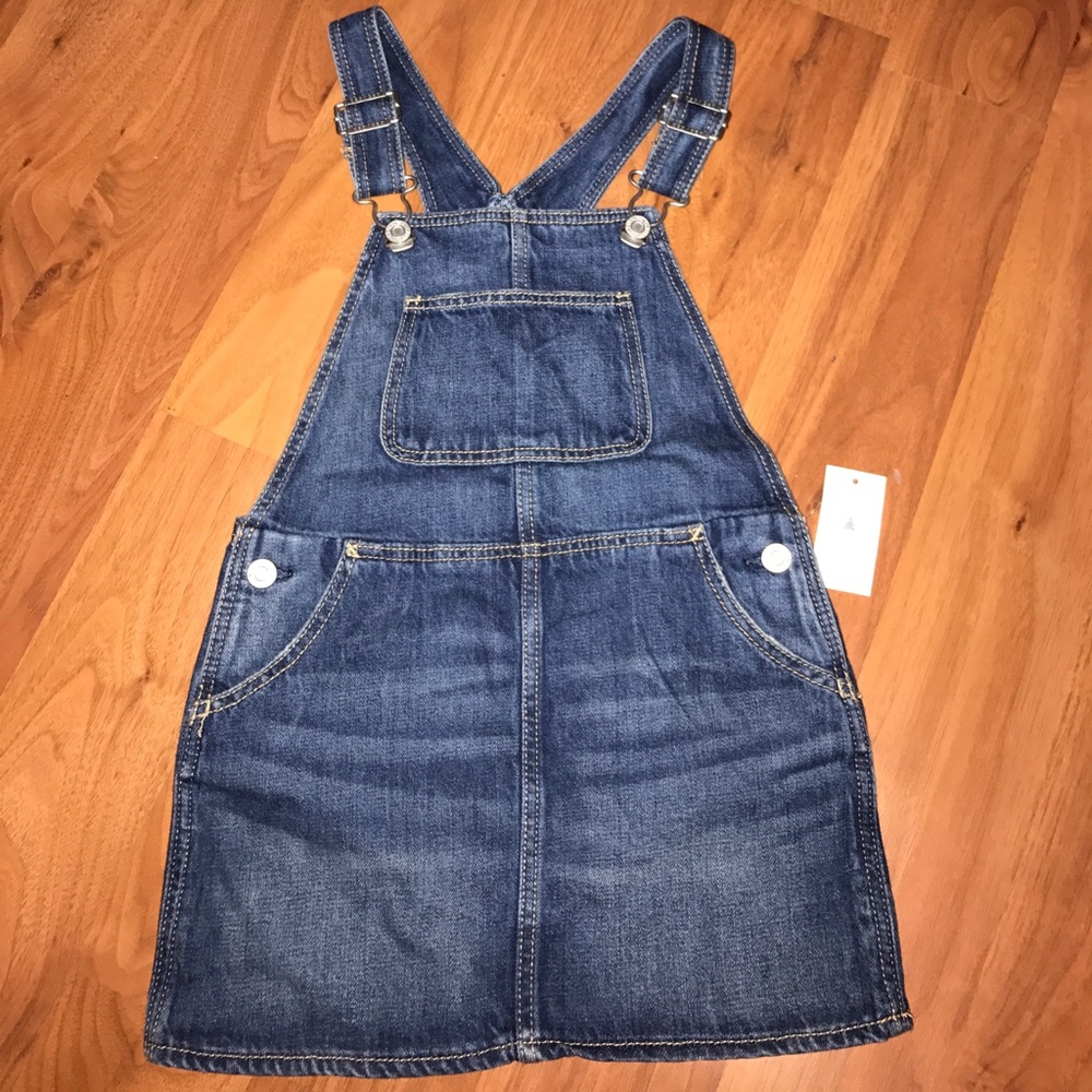 Brand new baby Gap dress !