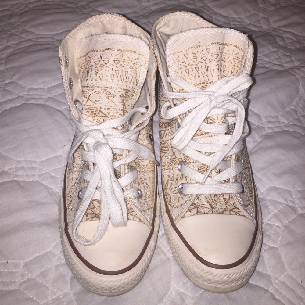 High top Converse sneakers! Gold and cream!