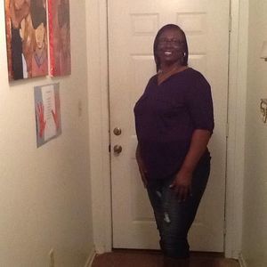 Meet your Posher, Cassandra