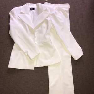 BCBG Maxazaria White Pant Suit