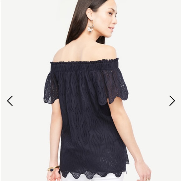 Off the Shoulder Scalloped Top - Picture 2 of 4