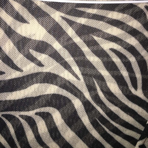 Patterned blouse - Picture 2 of 4