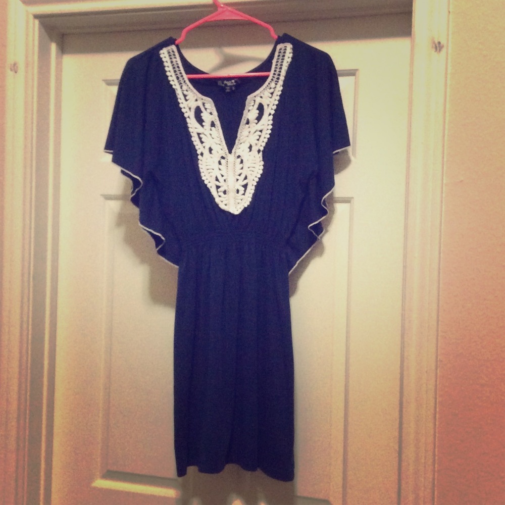 Navy dress with flowy sleeves