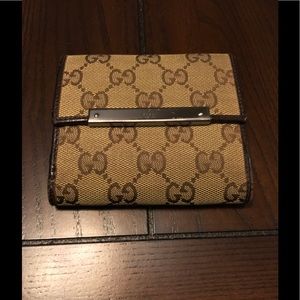 Gucci small wallet