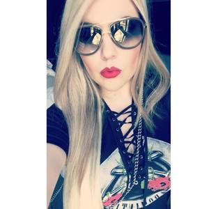 Meet your Posher, Blanca