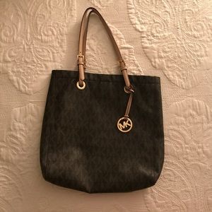Michael Kors Tote