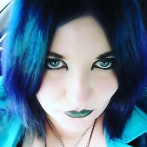 Meet your Posher, Amaya