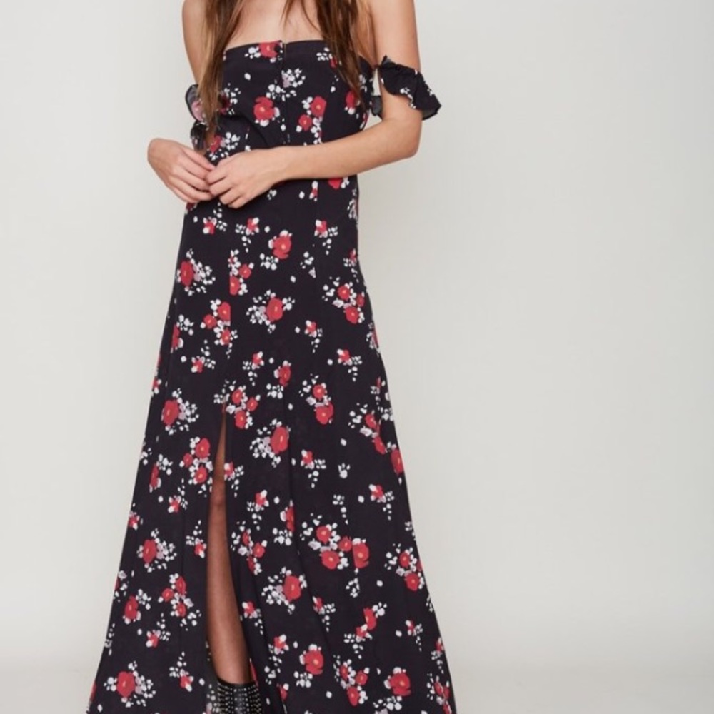 LAST CHANCE NWT Flynn Skye Revolve Bardot Maxi