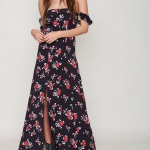 LAST CHANCE NWT Flynn Skye Revolve Bardot Maxi