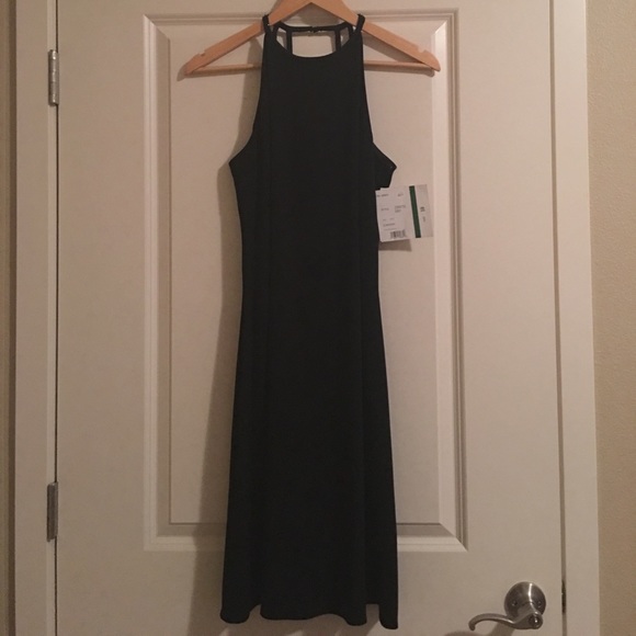 Dresses & Skirts - ✨HP✨NWT Sexy Black Backless Dress 🖤