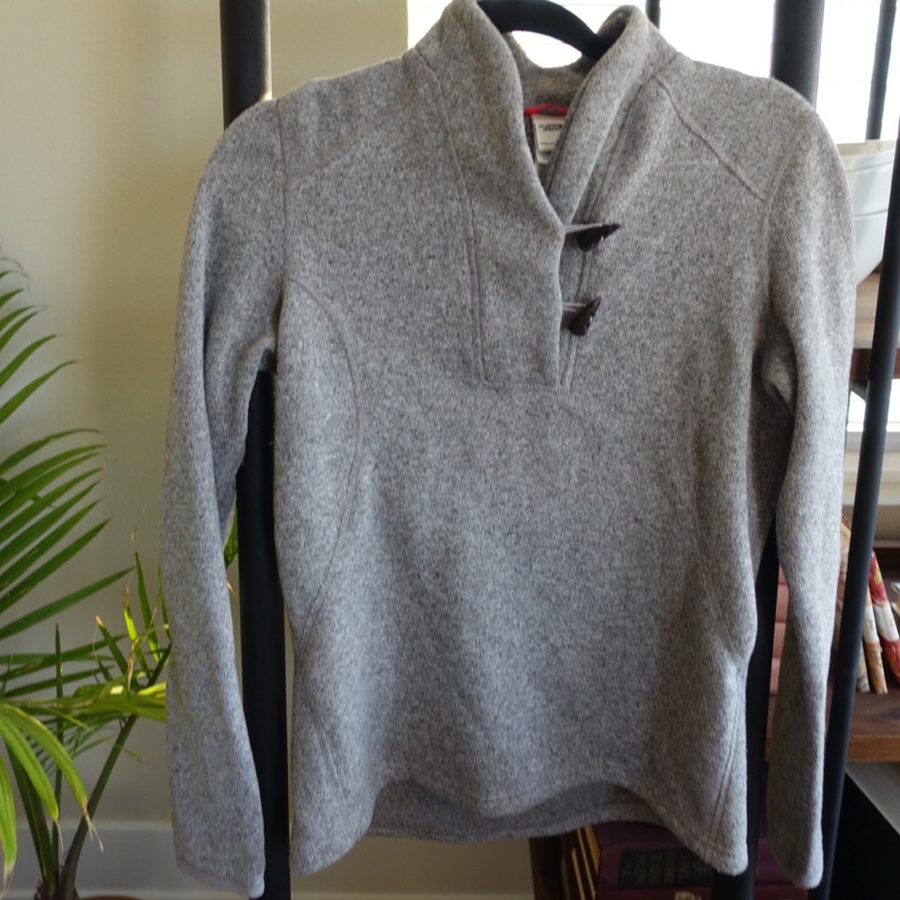 North Face pullover