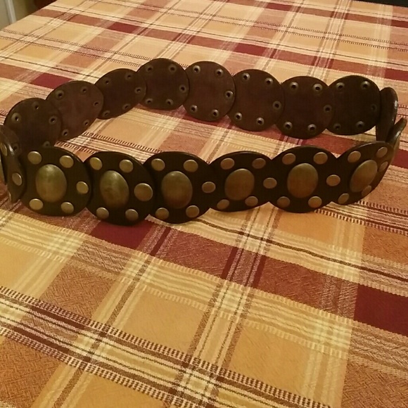 🆕Brown leather belt with antic brass studs - Picture 1 of 3
