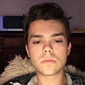 Meet your Posher, Dillon