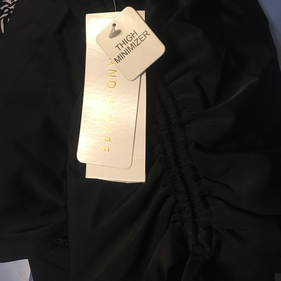 Island Escape Push-up Tankini Top & Bottom SZ 16 - Picture 8 of 8