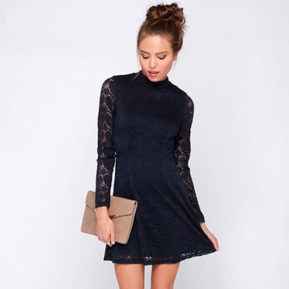 Lulu's navy lace dress