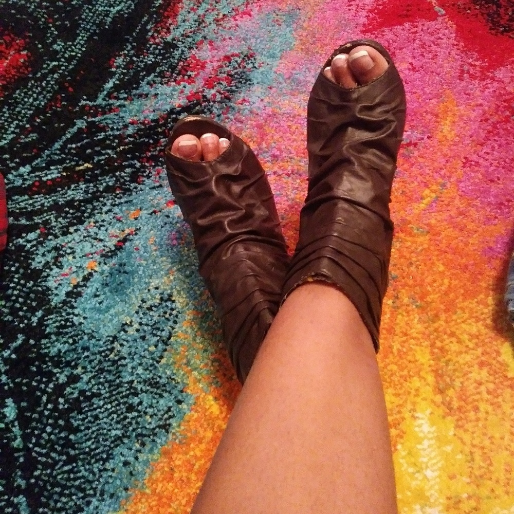 🔥🔥Chocolate leather sexy wedge heels😘