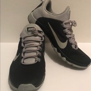 Nike Free Trainer 5.0Mens Cross Trainer 644671-002