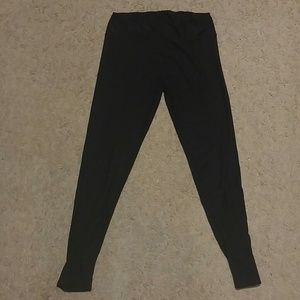 LuLaRoe Tall and Curvy Black Leggings