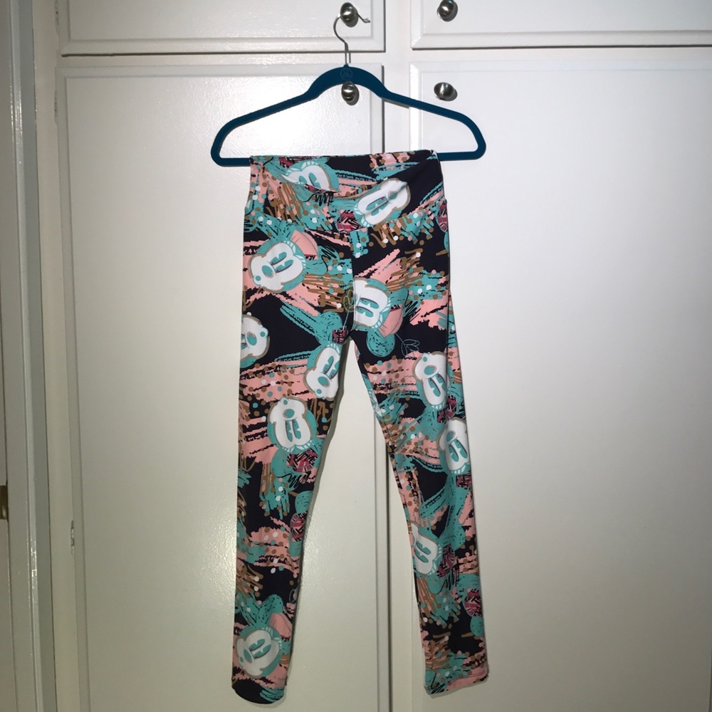 LuLaRoe DISNEY one size leggings!!!