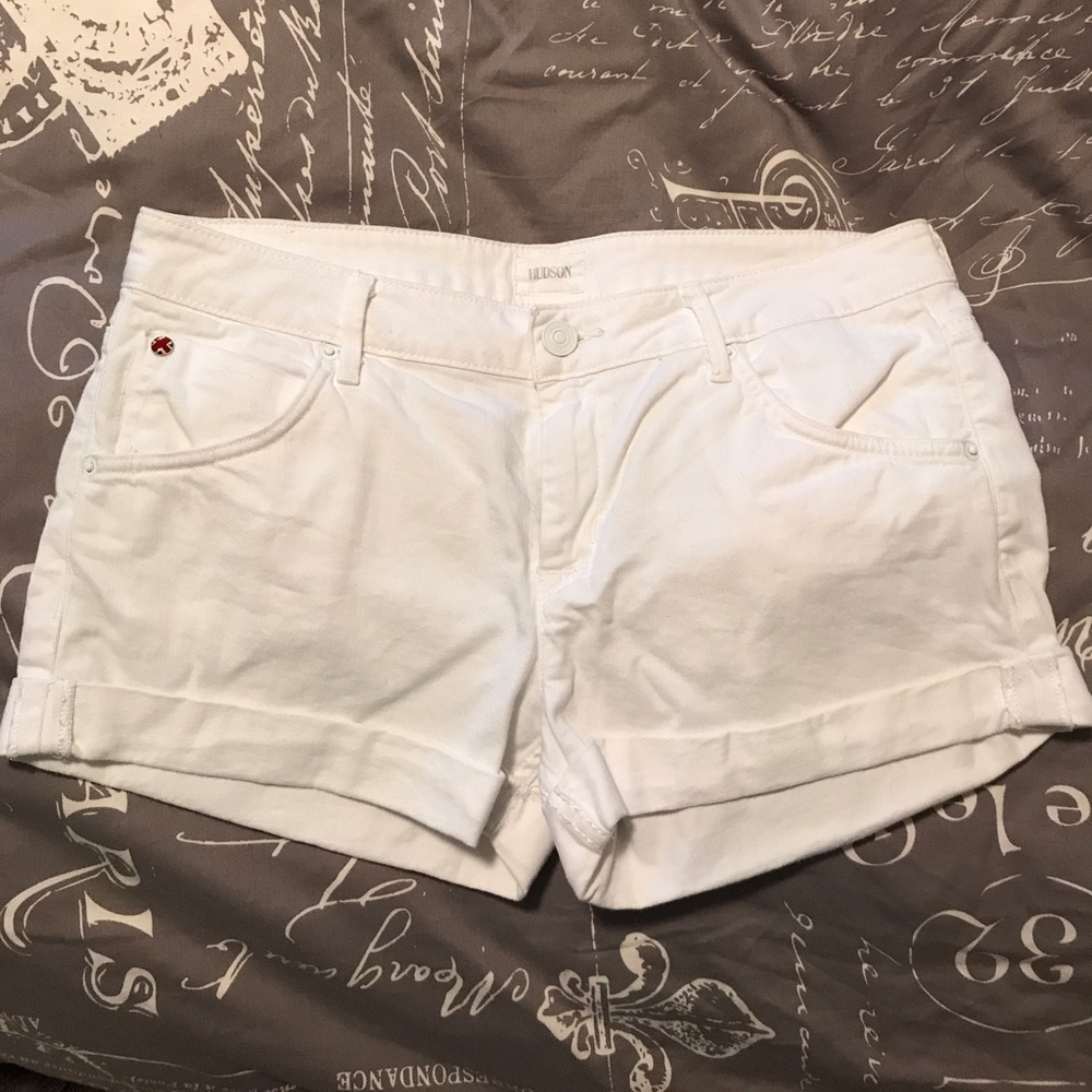 Hudson Hampton Cuffed Short
