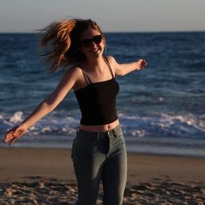 Meet your Posher, Olivia