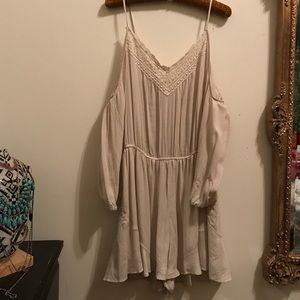 Ecoté Crotchet Trim Boho Cold Shoulder Romper