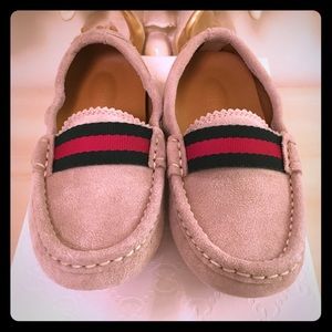 Boys Gucci loafers, never worn, new with box!
