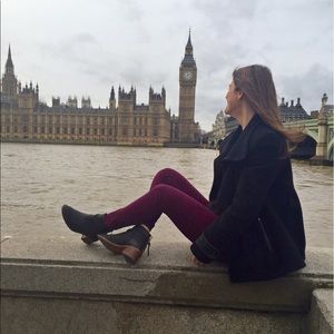Meet your Posher, Carly