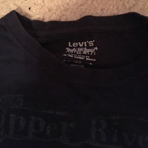 Levi shirt