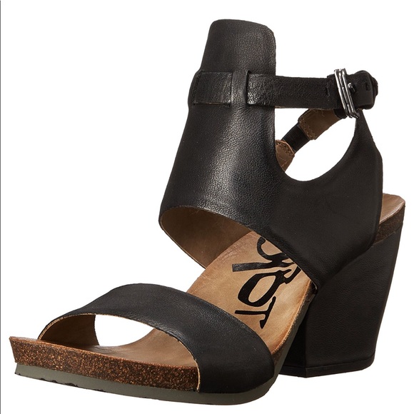 lee comfort sandals