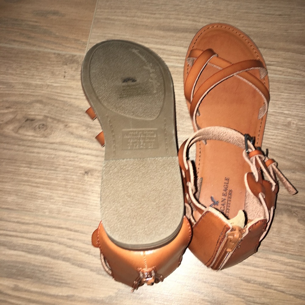 American eagle sandals