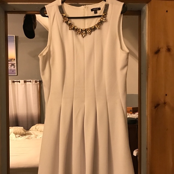 White dress XOXO size xxl - Picture 1 of 2