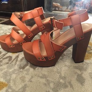 Brown strappy heel