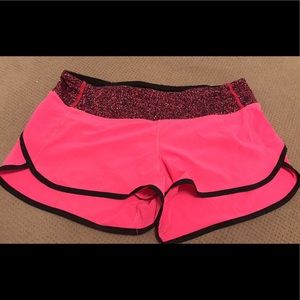 Lululemon hot pink speed shorts sz6