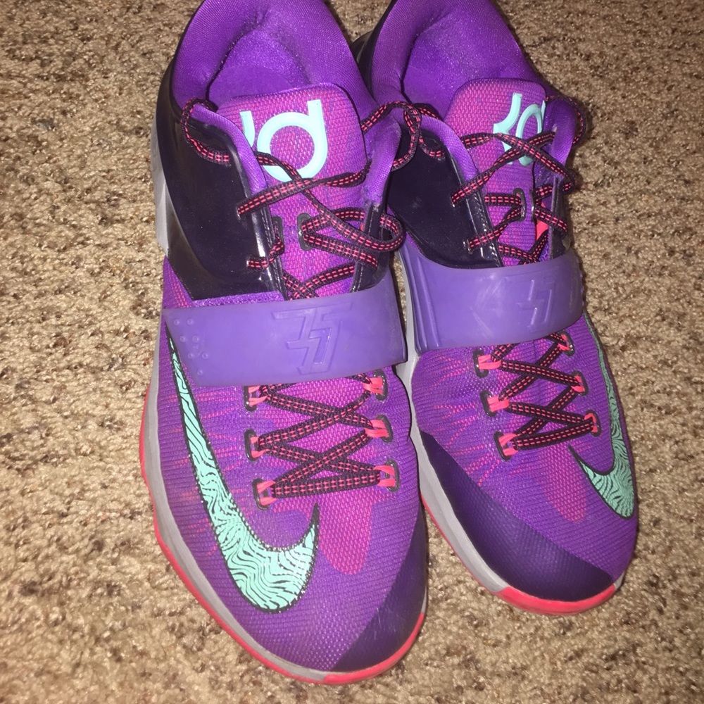 Kevin Durant Basketball Shoes size 12.